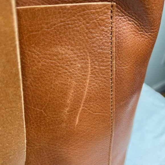 Madewell Womens $188 Zip Top Medium Transport Tote English Saddle AE189 D12 - Picture 4 of 12